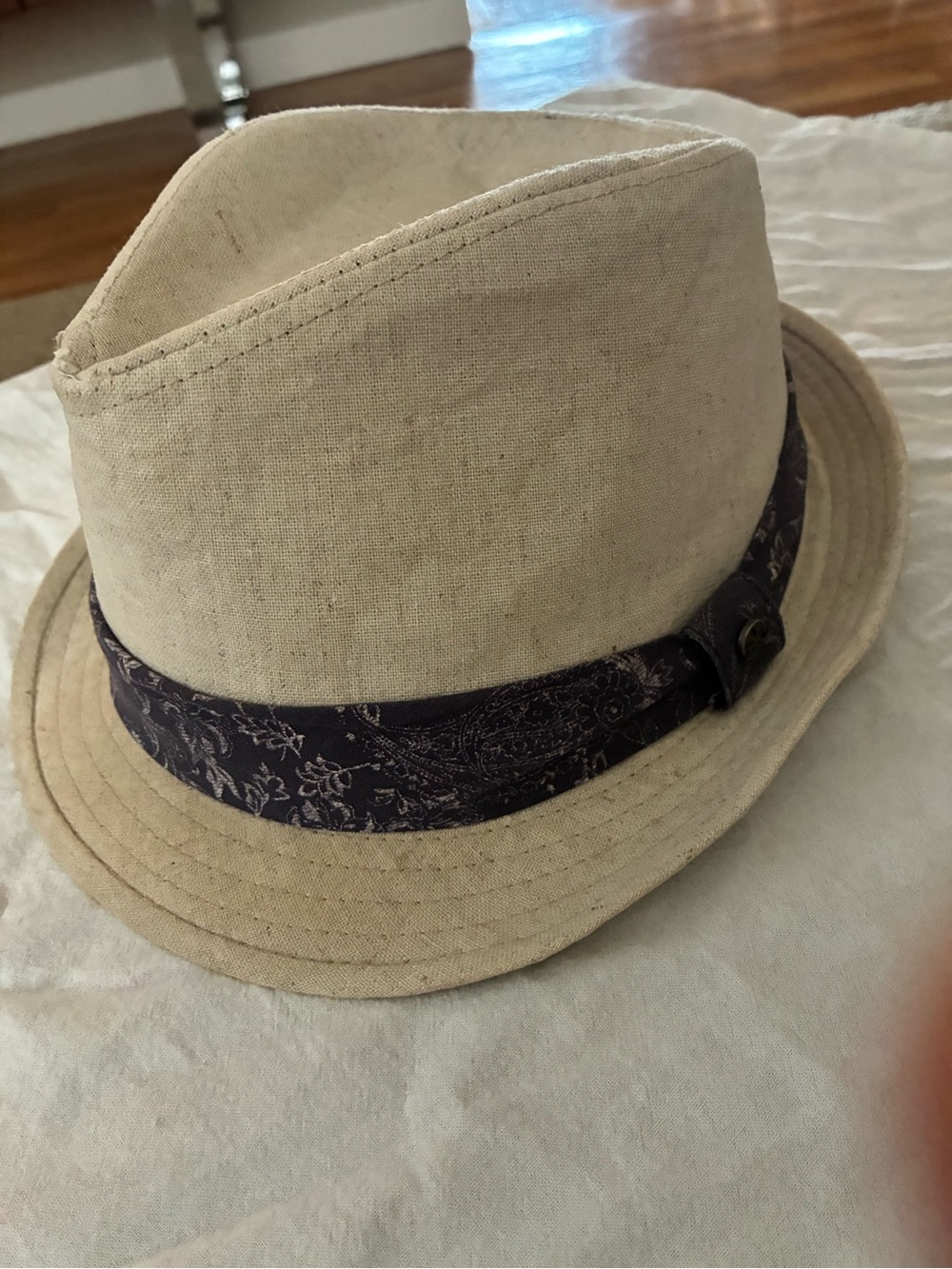 Kooringal Linen Blend Hat/Fedora Tan W/ Navy Floral Ribbon Band Size 57cm GUC